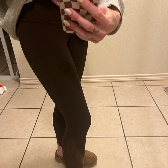 Lululemon wunder under in French Press - Picture 6 of 9